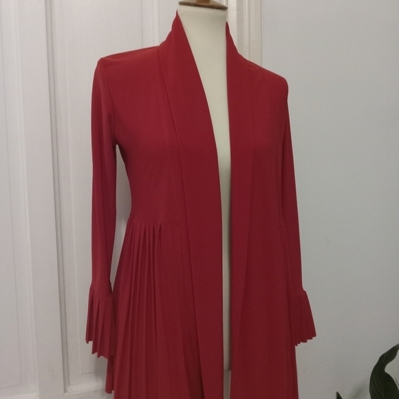 Sharon Max Red Pleated Open Front Cardigan - Picture 2 of 8